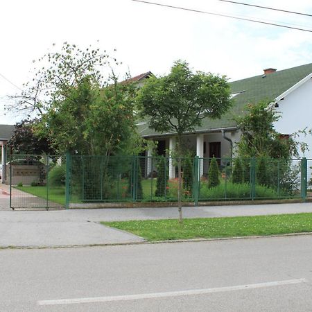Boulevard Garden House - Free And Save Parking In The Locked Yard Cuprija Luaran gambar