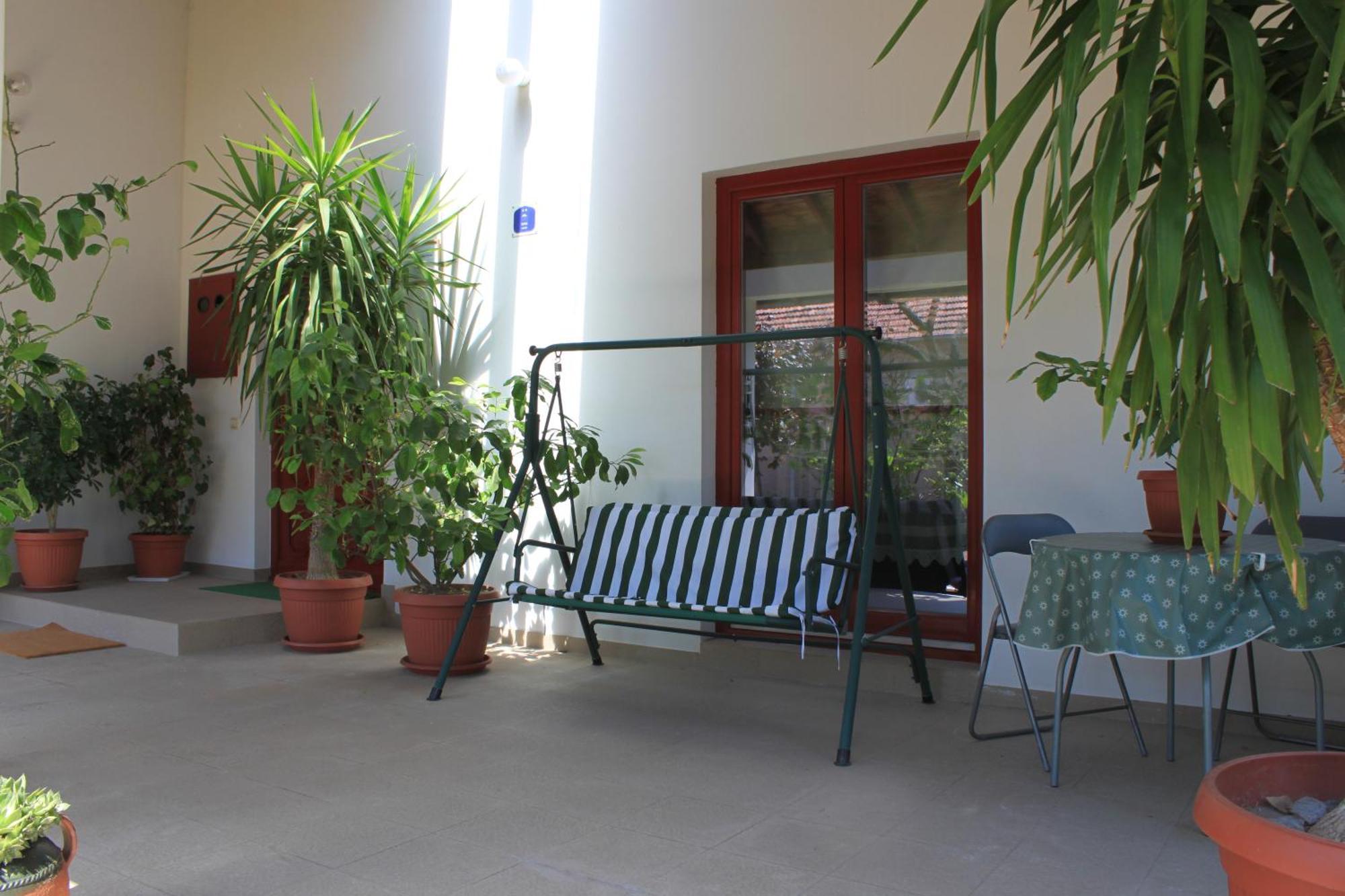 Boulevard Garden House - Free And Save Parking In The Locked Yard Cuprija Bilik gambar
